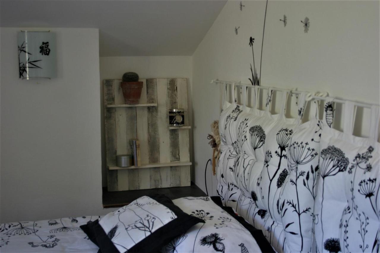 B&B Clara'S Garden Ponte della Venturina Екстериор снимка